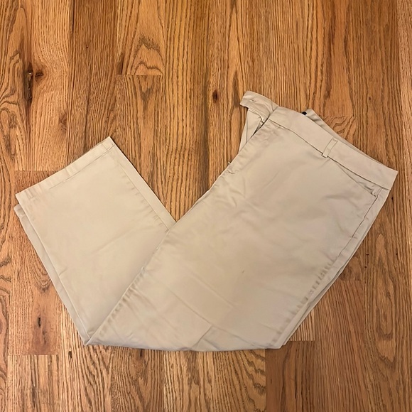Women’s Khaki Pants - Petite - Picture 1 of 3